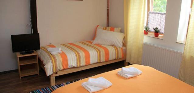 Sobe Kod Baje - Baranjska Kuca Bed & Breakfast Karanac Екстериор снимка